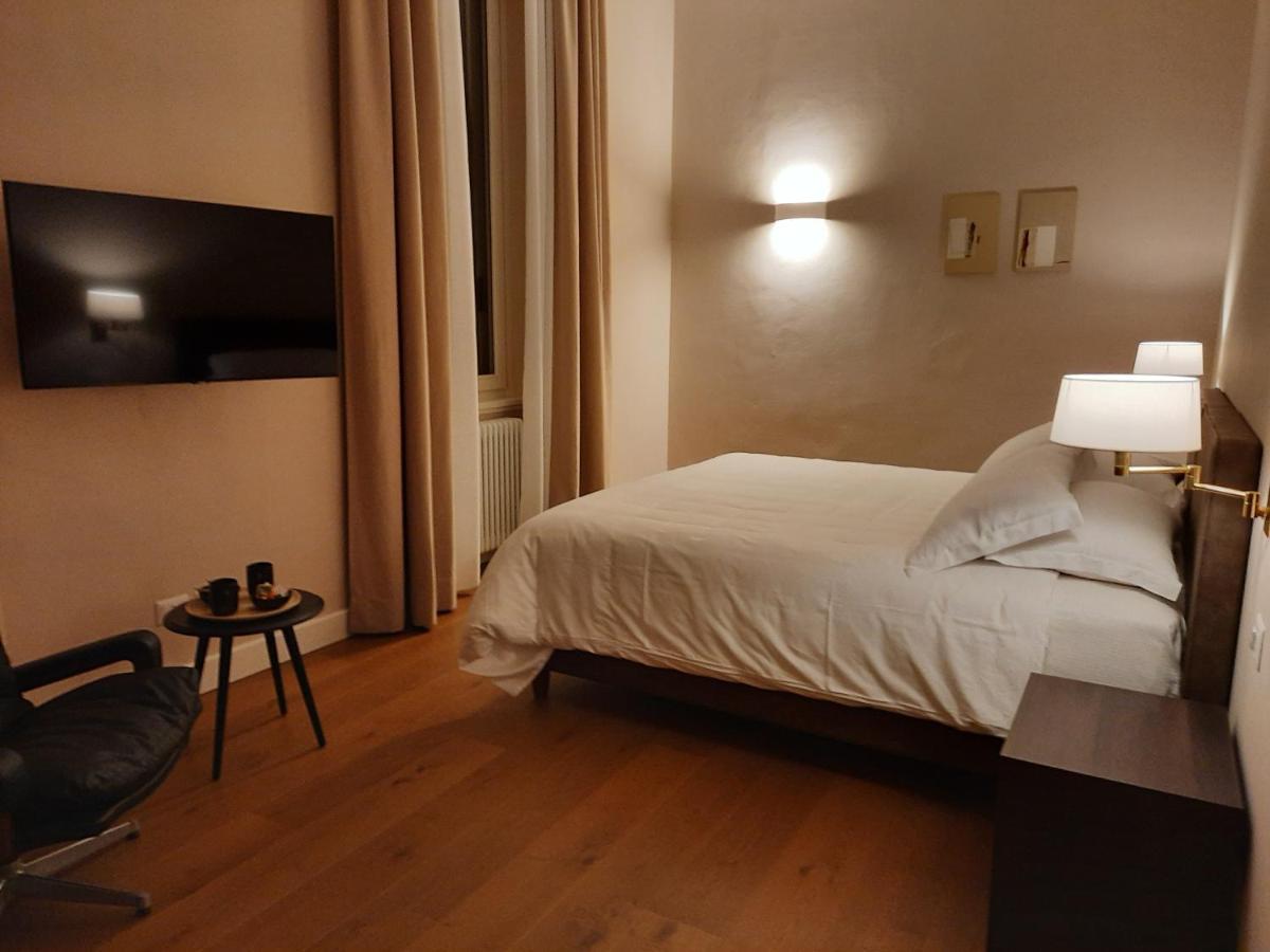 Santagata Bed&Breakfast Como Eksteriør billede